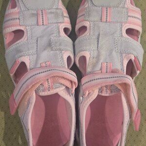 Waterproof sandals, Pediped, size 33( size 1.5-2 US)